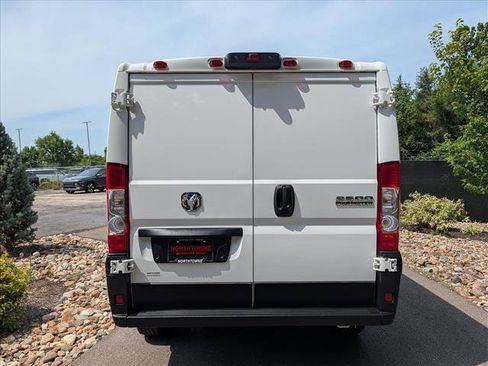 Used 2025 RAM ProMaster 2500 w/ Convenience Group FWD image 4