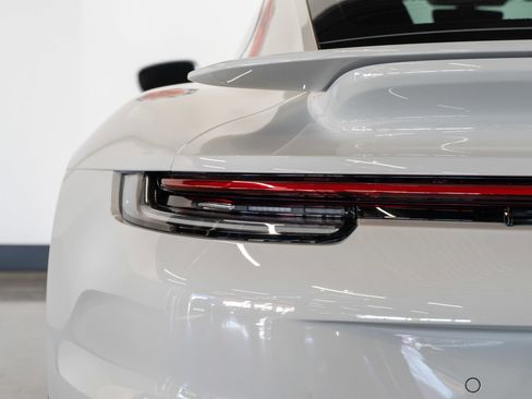 Used 2022 Porsche 911 Turbo AWD/4WD image 34