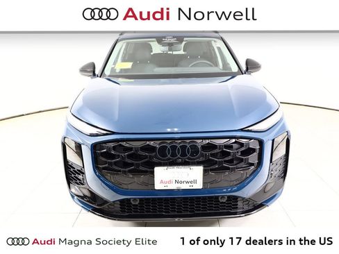 New 2026 Audi Q3 quattro 2.0T AWD/4WD image 9