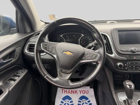 Used 2020 Chevrolet Equinox LT w/ Driver Convenience Package FWD image 18