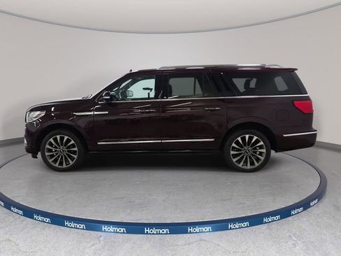 Used 2020 Lincoln Navigator L Reserve w/ Luxury Package AWD/4WD image 9