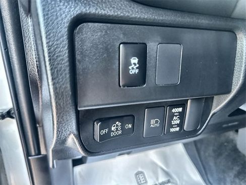 Used 2023 Toyota Tacoma TRD Sport image 11