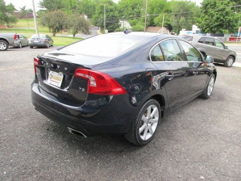 Used 2016 Volvo S60 T5 Premier w/ Convenience Package FWD image 8