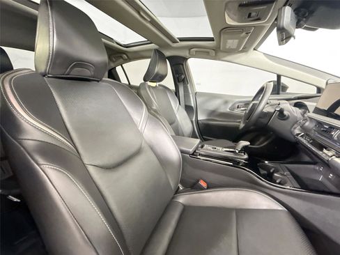 Certified 2024 Toyota Prius Limited image 45