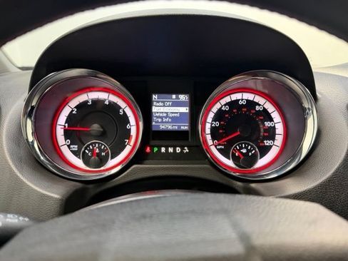 Used 2018 Dodge Grand Caravan GT FWD image 9