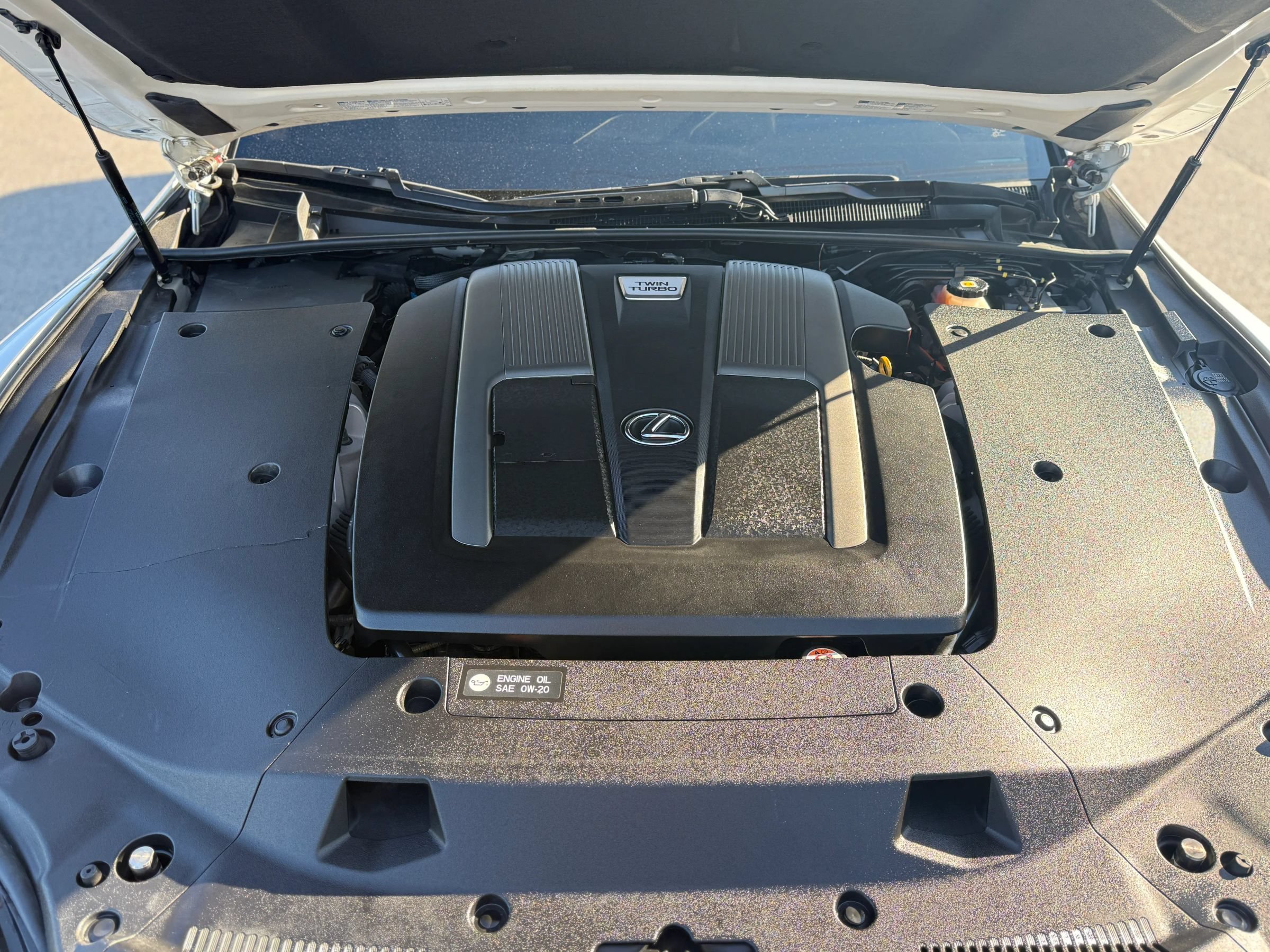 Used 2022 Lexus LS 500 w/ Interior Upgrade Package RWD image 4