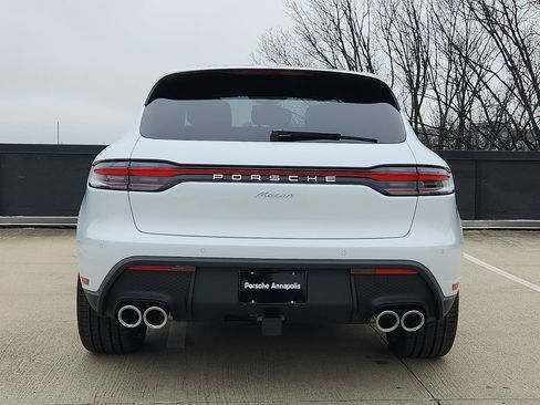 New 2026 Porsche Macan image 7
