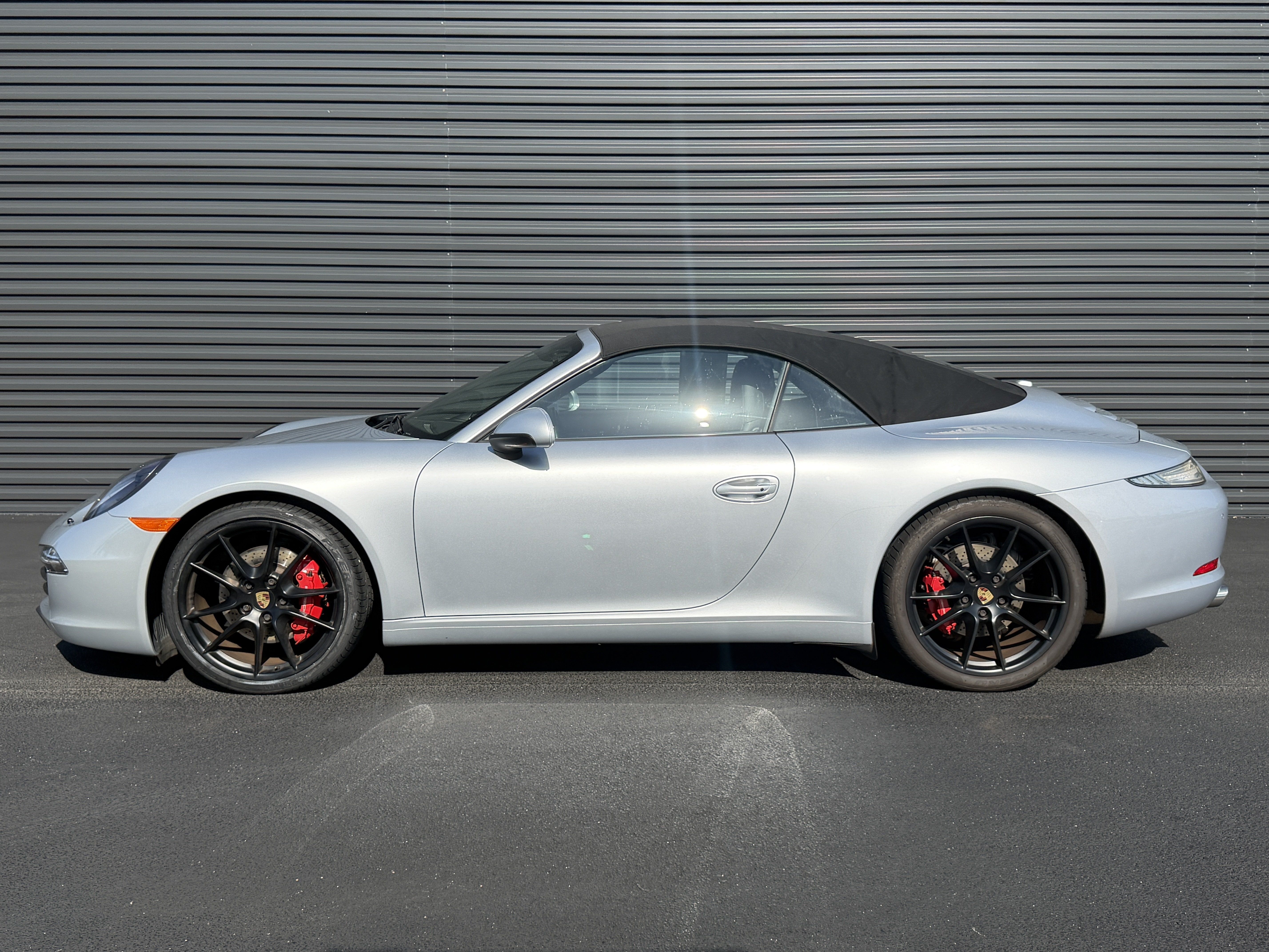Certified 2016 Porsche 911 Carrera S RWD image 2