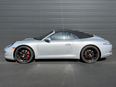Used 2016 Porsche 911 Carrera S RWD image 2