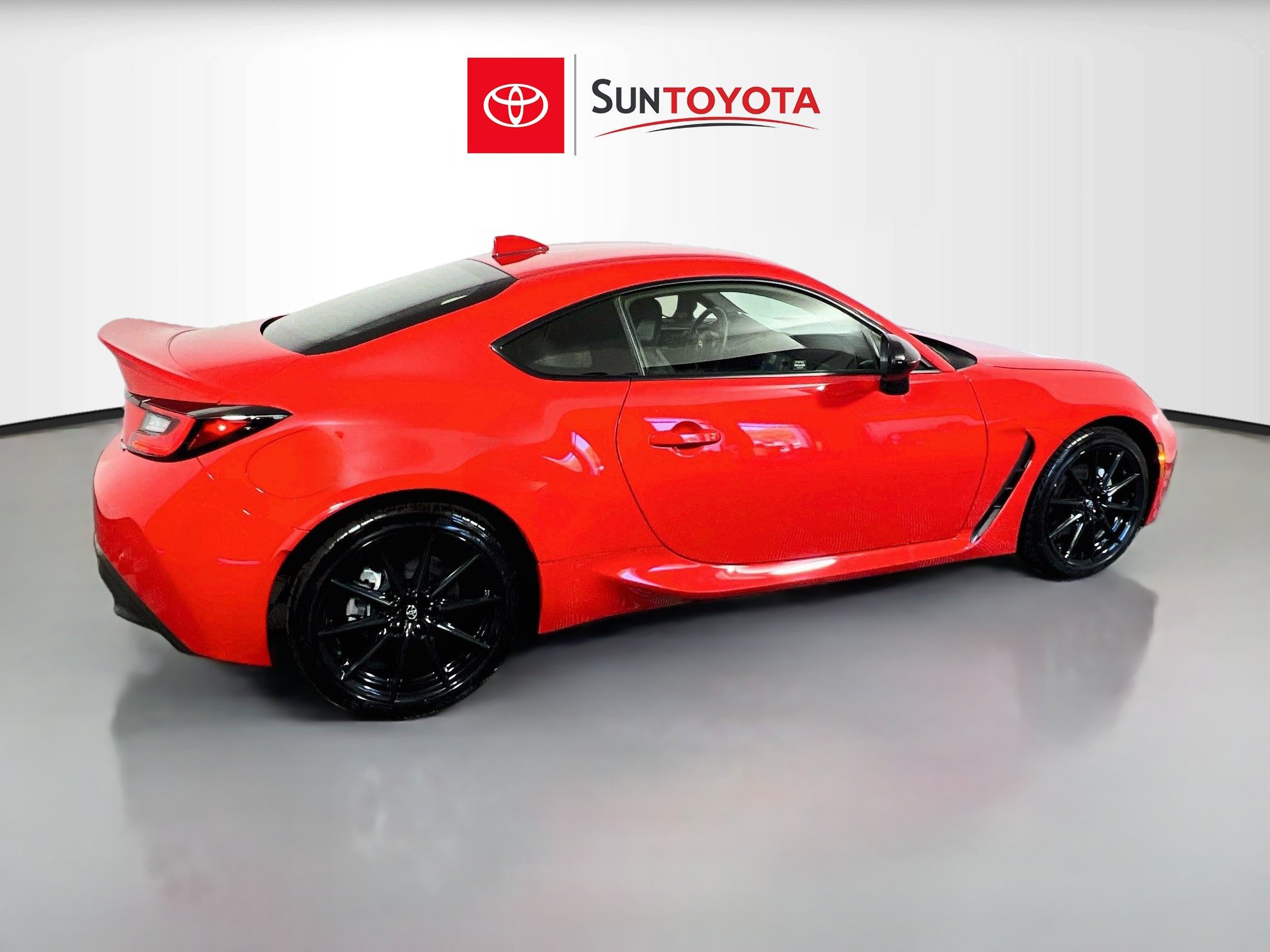 Used 2024 Toyota GR86 Premium RWD image 4