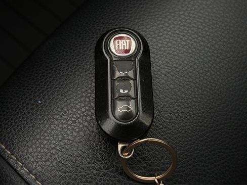 Used 2015 FIAT 500 Turbo w/ Beats Audio Package image 32