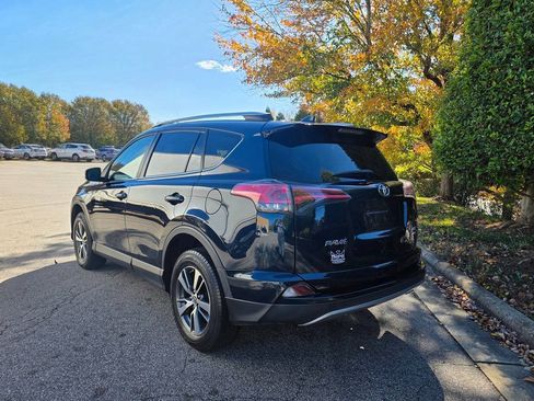 Used 2018 Toyota RAV4 XLE w/ Plus Extra Value Package AWD/4WD image 3