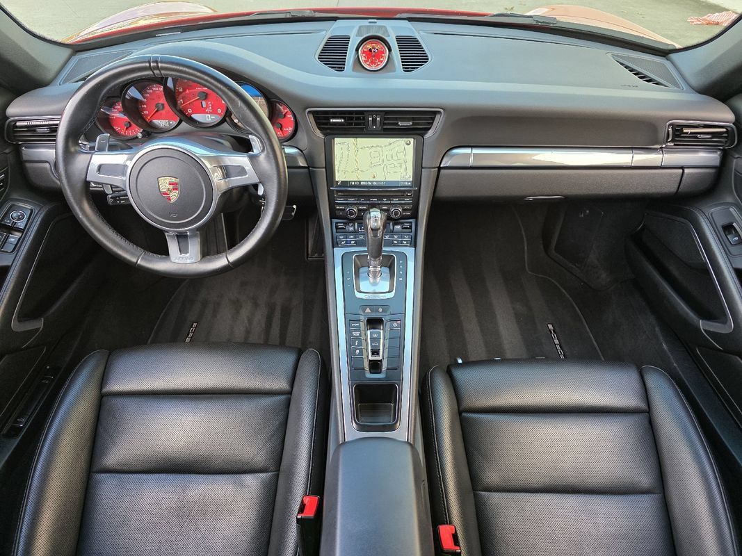 Used 2014 Porsche 911 Carrera S RWD image 9