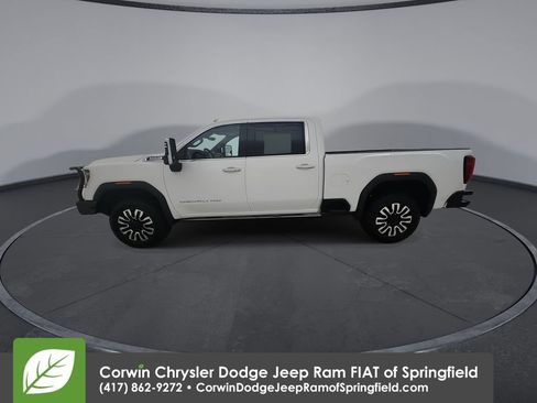 Used 2022 GMC Sierra 2500 Denali w/ Denali Ultimate Package AWD/4WD image 5