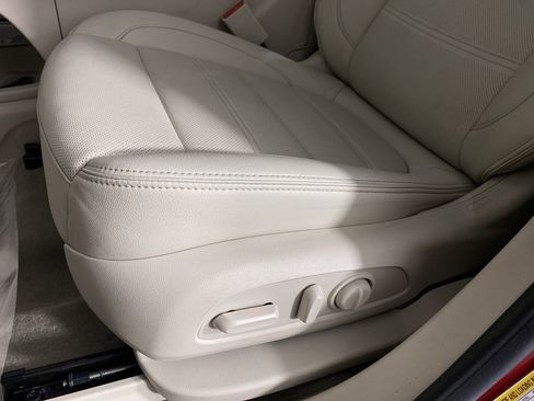 Certified 2023 GMC Acadia Denali w/ Denali Ultimate Package image 10