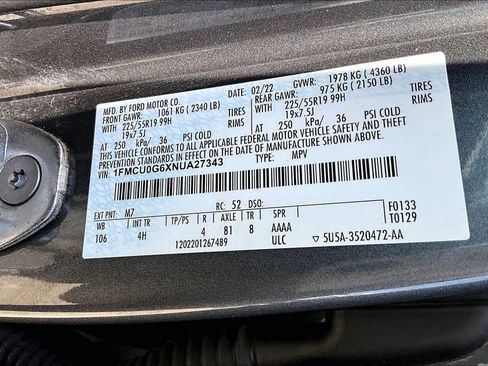 Used 2022 Ford Escape SE w/ SE Sport Appearance Package FWD image 38