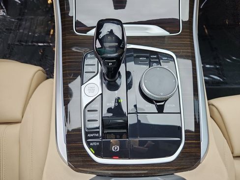 Used 2020 BMW X5 sDrive40i w/ Premium Package image 16