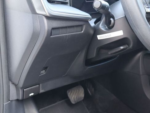 Used 2025 Nissan Kicks S AWD/4WD image 20