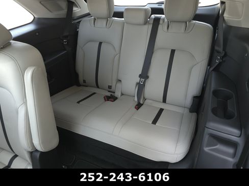 Used 2024 MAZDA CX-90 Plug-In Hybrid w/ Premium Pkg AWD/4WD image 35