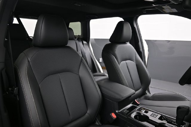 New 2026 Subaru Outback Limited XT AWD/4WD image 13