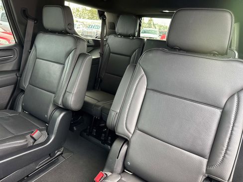 Used 2021 GMC Yukon Denali image 16
