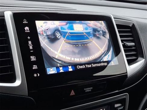 Used 2017 Honda Pilot Elite image 15