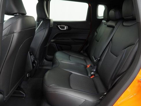 New 2026 Jeep Compass Latitude image 19