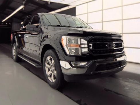 Used 2022 Ford F150 XLT w/ Equipment Group 301A Mid RWD image 4