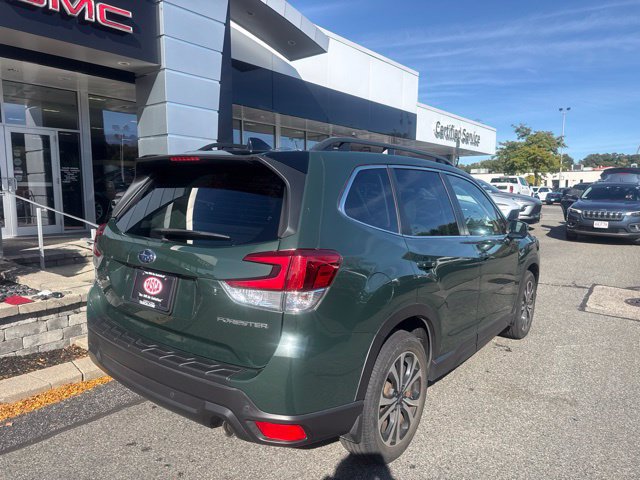 Used 2024 Subaru Forester Limited AWD/4WD image 8