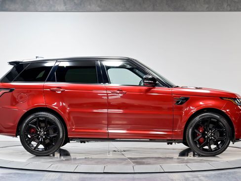 Used 2022 Land Rover Range Rover Sport SVR Carbon Edition AWD/4WD image 18
