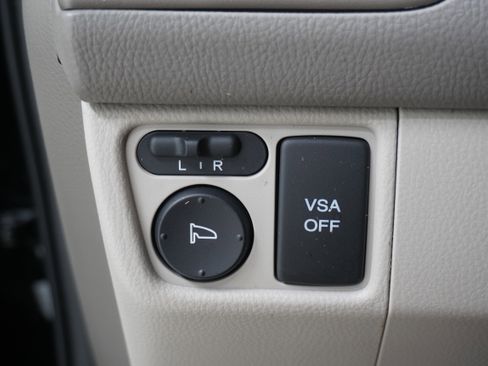 Used 2011 Acura RDX SH-AWD image 24