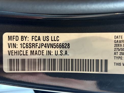 New 2027 RAM 1500 Laramie w/ Laramie Preferred Package AWD/4WD image 34