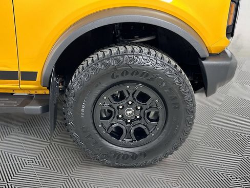 Certified 2021 Ford Bronco Wildtrak AWD/4WD image 25