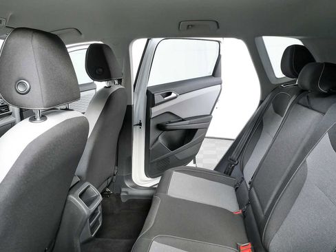 Certified 2023 Volkswagen Taos S FWD image 22
