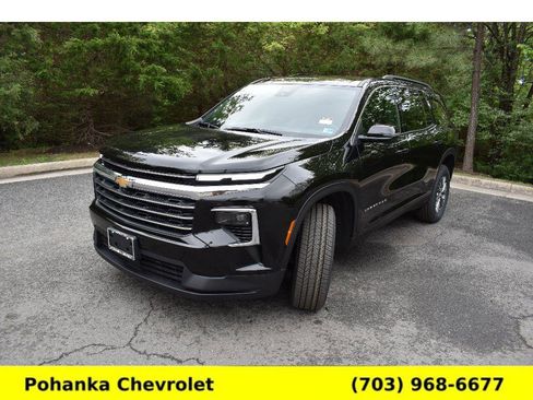 New 2026 Chevrolet Traverse LT AWD/4WD image 3