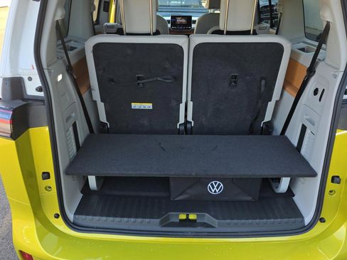 Used 2025 Volkswagen ID. Buzz Pro S Plus AWD/4WD image 23