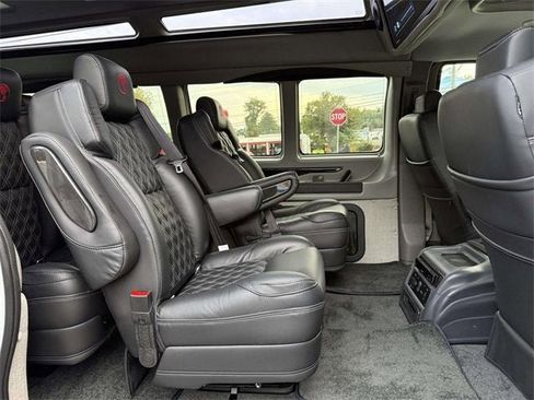 New 2025 GMC Savana 2500 Extended w/ Driver Convenience Package image 9