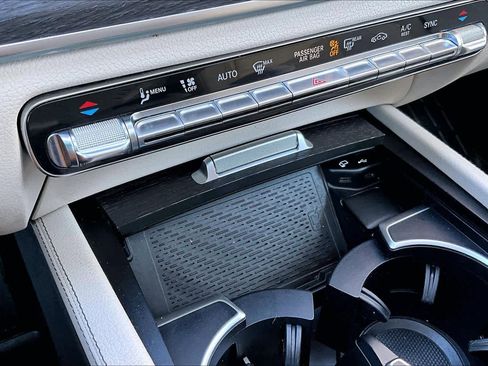 Used 2020 Mercedes-Benz GLE 350 GLE 350 image 32