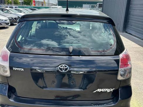 Used 2006 Toyota Matrix XR image 29