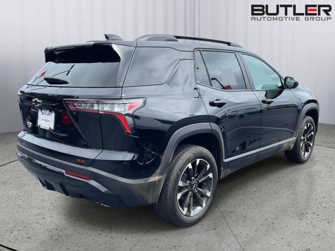 Used 2026 Chevrolet Equinox RS w/ Convenience Package III FWD image 3