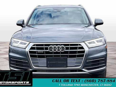 Used 2019 Audi Q5 2.0T Premium Plus w/ Premium Plus Package AWD/4WD image 3