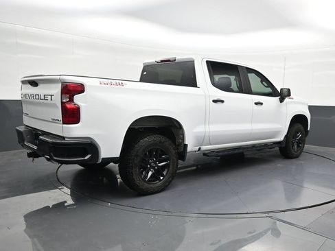 Used 2024 Chevrolet Silverado 1500 Custom Trail Boss AWD/4WD image 5