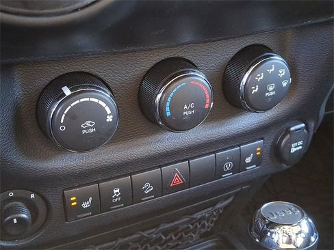 Used 2016 Jeep Wrangler Unlimited Sport S image 17