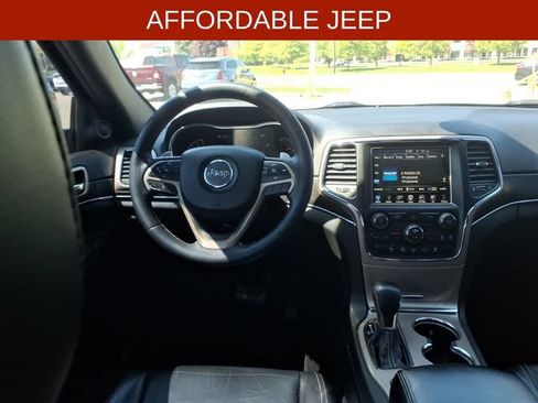 Used 2017 Jeep Grand Cherokee Limited w/ Trailer Tow Group IV AWD/4WD image 11