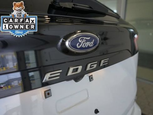 Certified 2023 Ford Edge SEL w/ Convenience Package AWD/4WD image 13