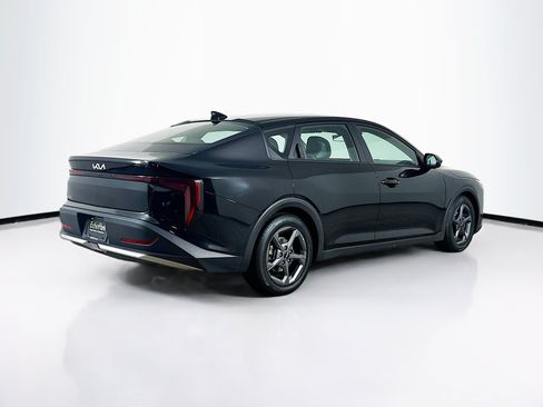 Used 2025 Kia K4 FWD image 9