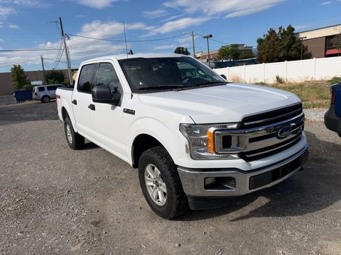 Used 2019 Ford F150 XLT w/ Trailer Tow Package AWD/4WD image 2