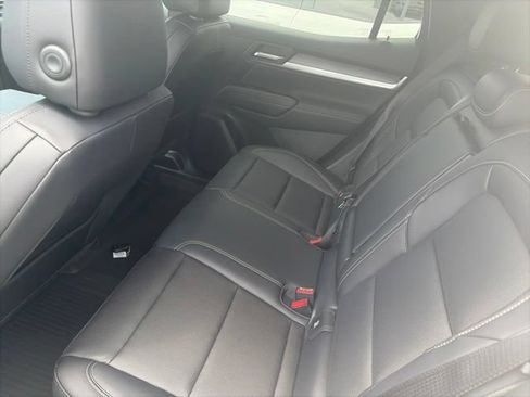New 2027 GMC Terrain Elevation w/ Elevation Premium Package FWD image 11