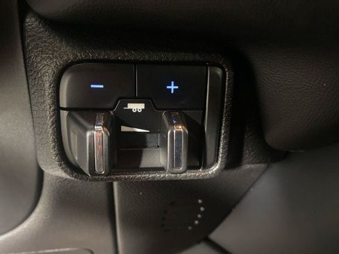 Used 2025 Dodge Durango R/T AWD/4WD image 11