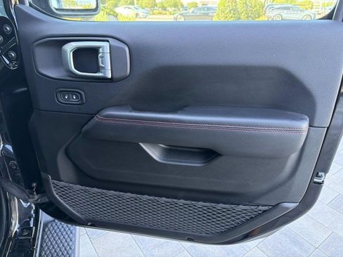 Used 2019 Jeep Wrangler Unlimited Rubicon image 16